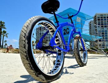 Mad Beach Surf Shack bike
