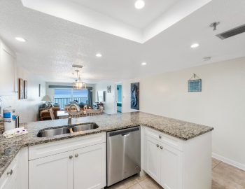 Las Brisas #203 Las Brisas Condo